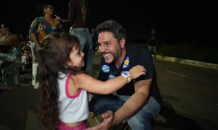 Maurício Carvalho ressalta escuta e presença na reta final da campanha
